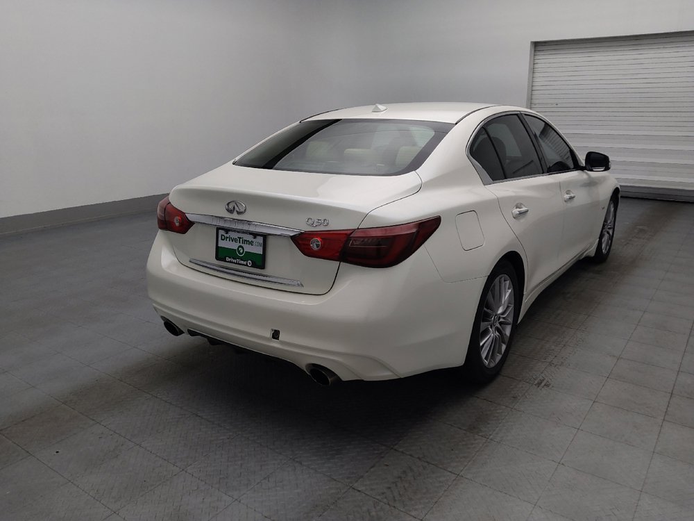 Used 2019 INFINITI Q50 Luxe w/ Essential Package (3.0T Luxe) RWD image 9