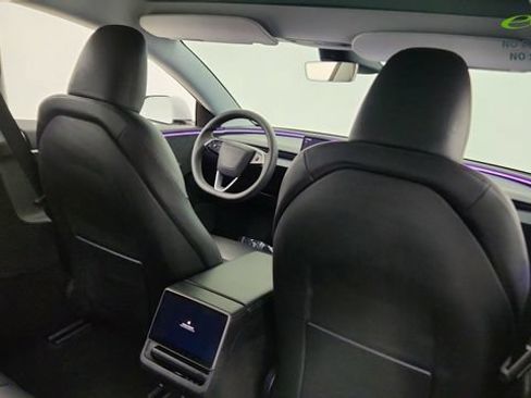 Used 2025 Tesla Model 3 Long Range AWD/4WD image 39