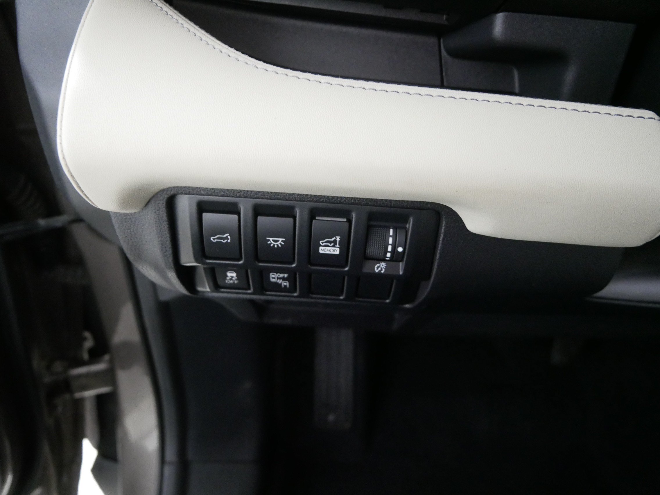Used 2021 Subaru Ascent Limited w/ Popular Package #2A AWD/4WD image 26