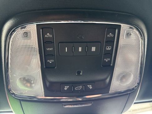 Used 2021 Jeep Grand Cherokee High Altitude image 29