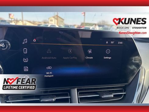 Used 2024 Chevrolet Trax RS w/ Sunroof Package FWD image 32