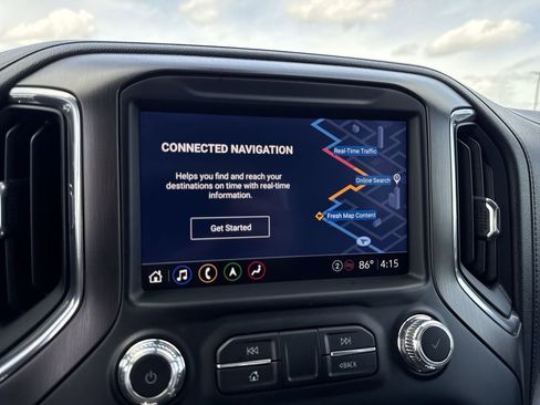 Used 2022 GMC Sierra 1500 AT4 w/ AT4 Premium Package AWD/4WD image 18