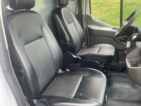 Certified 2020 Ford Transit 250 Medium Roof image 15