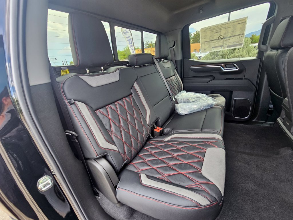New 2026 Chevrolet Silverado 1500 RST AWD/4WD image 14