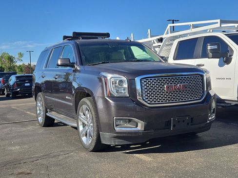 Used 2017 GMC Yukon Denali w/ Open Road Package AWD/4WD image 3