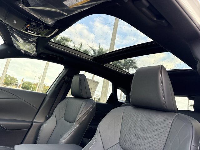 New 2026 Lexus RX 350 w/ Convenience Package AWD/4WD image 22