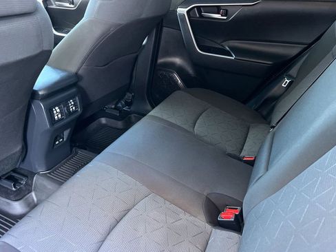 Certified 2025 Toyota RAV4 XLE w/ Convenience Package AWD/4WD image 14