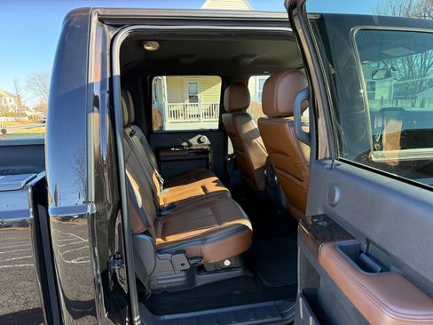 Used 2013 Ford F250 Platinum image 8