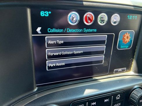 Used 2018 Chevrolet Silverado 1500 High Country AWD/4WD image 41