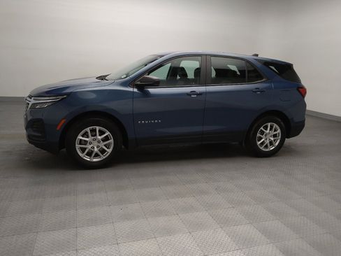 Used 2024 Chevrolet Equinox LS FWD image 2