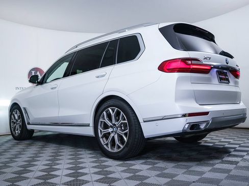 Used 2022 BMW X7 xDrive40i w/ Premium Package AWD/4WD image 6