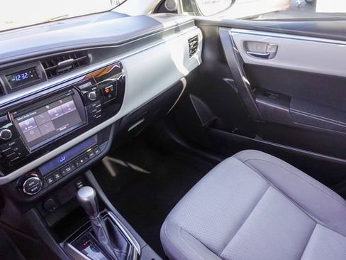 Used 2016 Toyota Corolla LE image 20