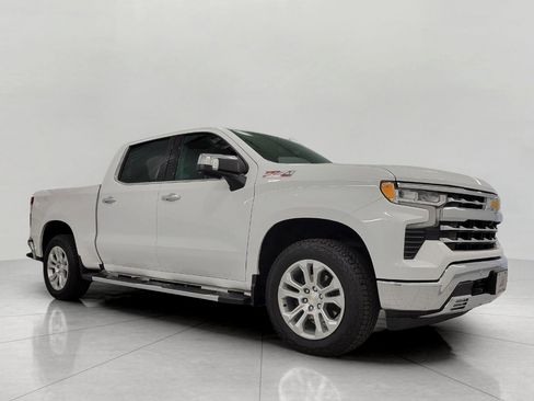 Used 2024 Chevrolet Silverado 1500 LTZ w/ LTZ Premium Package AWD/4WD image 29