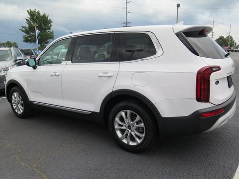 Used 2022 Kia Telluride LX FWD image 5