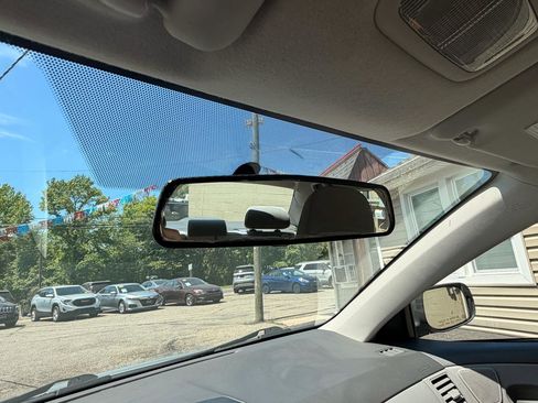Used 2009 Toyota Corolla FWD image 27
