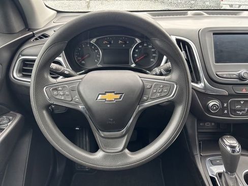 Used 2021 Chevrolet Equinox LT w/ LPO, Cargo Package AWD/4WD image 7