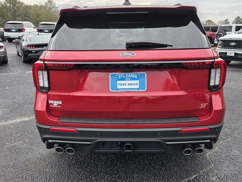 New 2026 Ford Explorer ST w/ Sun And Sound Package image 9