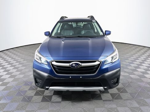 Used 2021 Subaru Outback Limited XT image 2