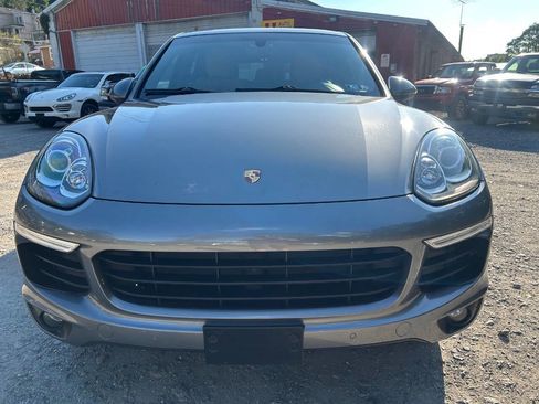 Used 2016 Porsche Cayenne image 6