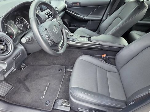 Used 2025 Lexus IS 300 w/ Comfort Package RWD image 6