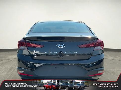 Used 2020 Hyundai Elantra SE FWD image 6