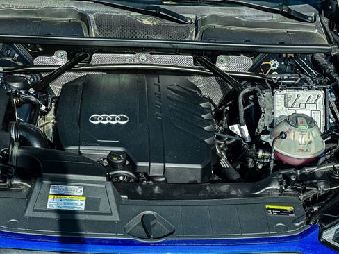 Used 2022 Audi Q5 2.0T Premium Plus image 16