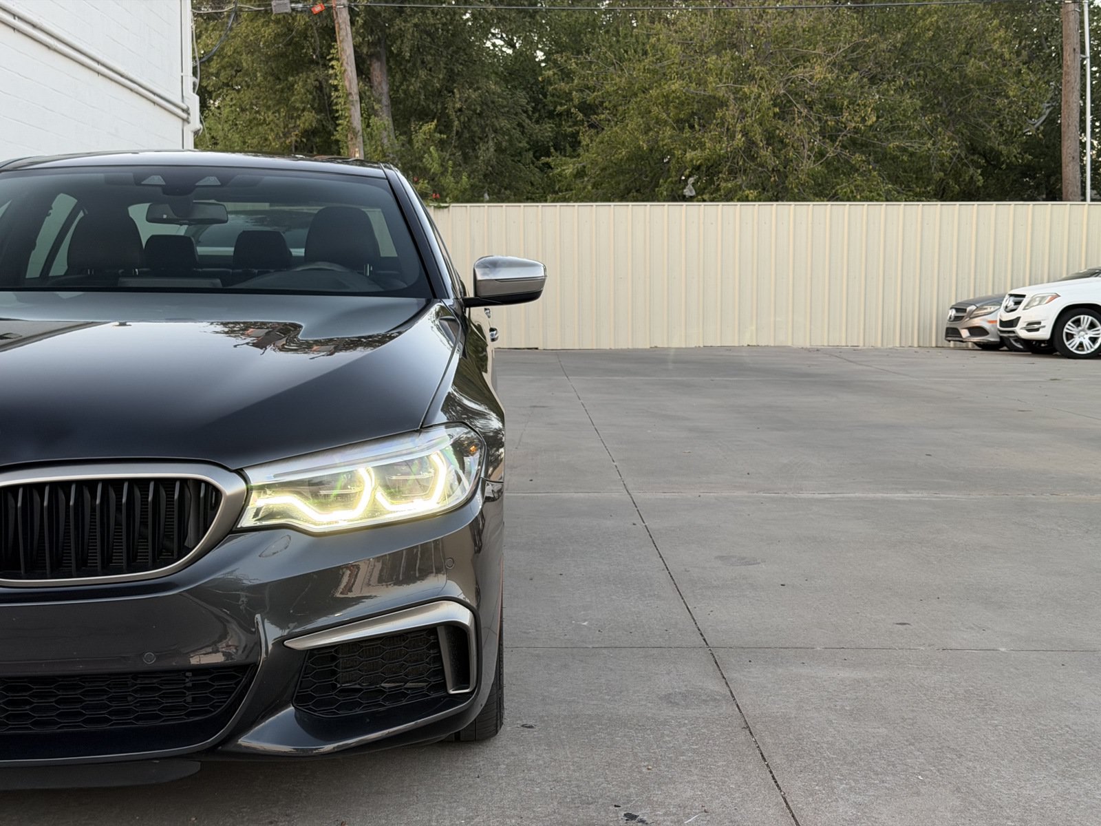 Used 2018 BMW M550i xDrive w/ Driving Assistance Package AWD/4WD image 10