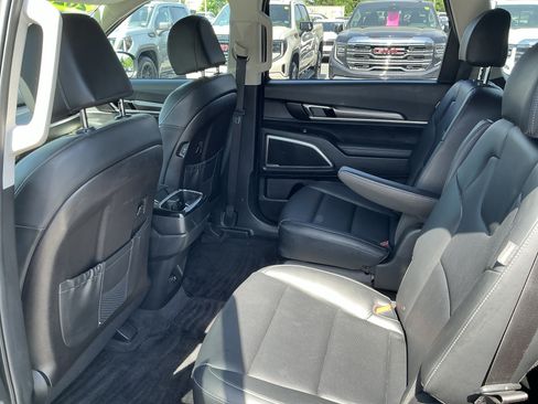 Used 2024 Kia Telluride S w/ S Sunroof Package AWD/4WD image 10