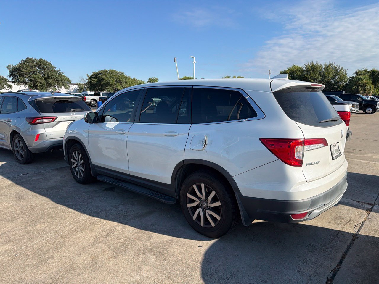 Used 2020 Honda Pilot EX image 2