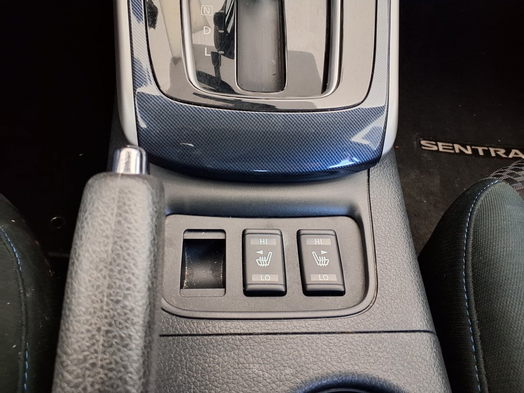 Used 2019 Nissan Sentra SR FWD image 28