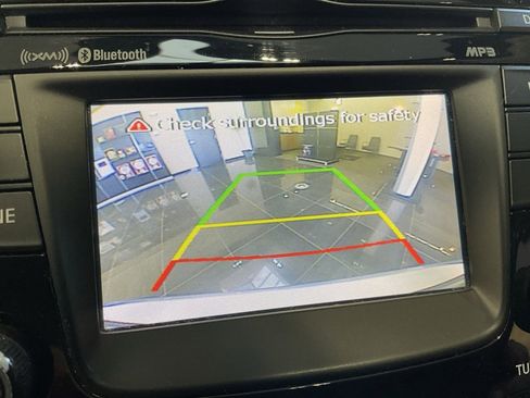 Used 2015 Hyundai Elantra SE w/ Option Group 02 image 16