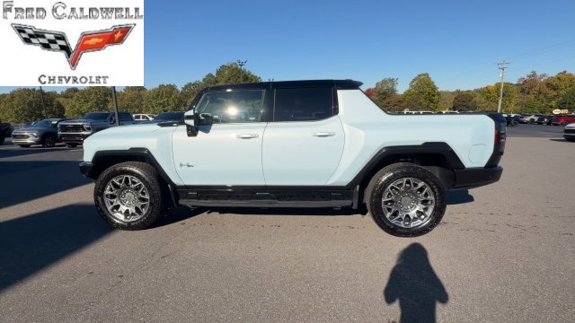 Used 2025 GMC Hummer EV 3X AWD/4WD image 8