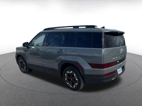 Used 2025 Hyundai Santa Fe SEL image 10