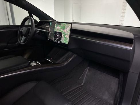 Used 2023 Tesla Model X AWD/4WD image 29