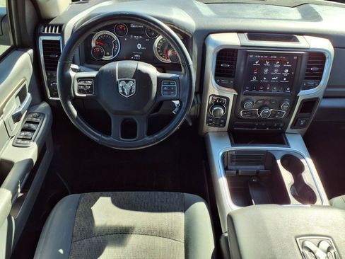 Used 2018 RAM 1500 Big Horn AWD/4WD image 4