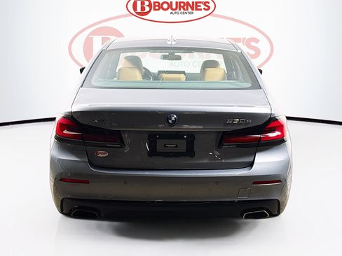 Used 2023 BMW 530e xDrive w/ Executive Package image 11