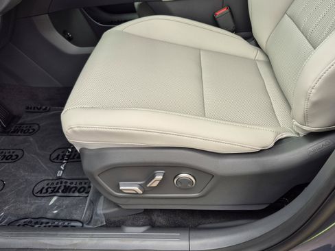 New 2026 Hyundai Santa Fe SEL FWD image 30