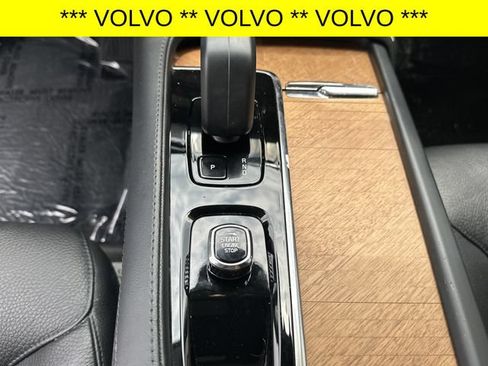 Used 2023 Volvo XC90 B6 Plus w/ Protection Package Premier AWD/4WD image 22