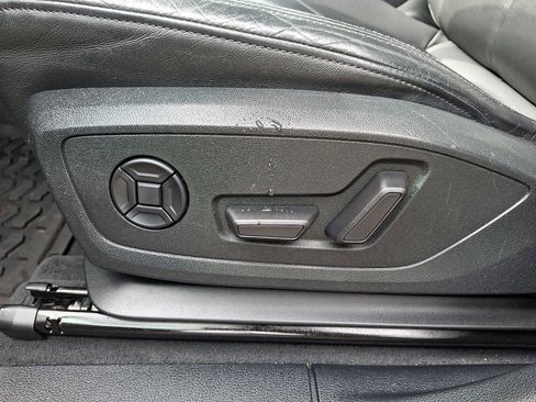 Used 2021 Audi Q3 2.0T Premium AWD/4WD image 11