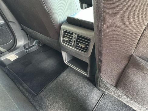 Used 2021 Nissan Rogue S AWD/4WD image 24