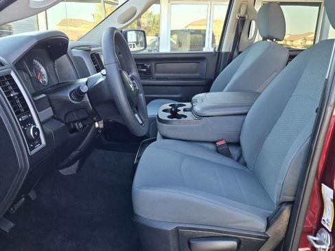 Used 2018 RAM 1500 Express image 15