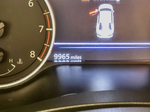 Used 2023 Nissan Altima 2.5 SR w/ SR Premium Package FWD image 19