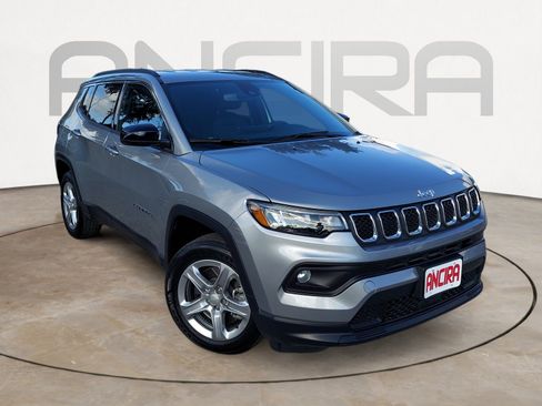 Certified 2023 Jeep Compass Latitude w/ Convenience Group AWD/4WD image 4