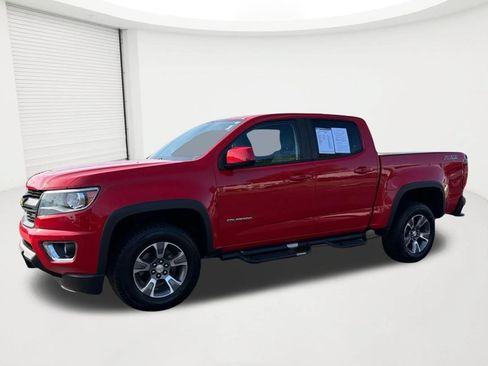 Used 2018 Chevrolet Colorado Z71 AWD/4WD image 1