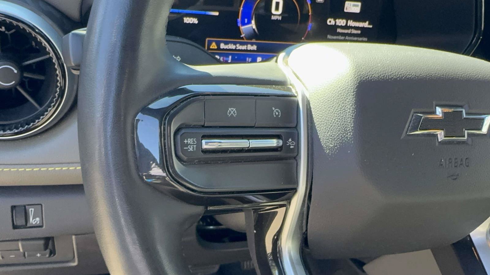 Used 2023 Chevrolet Colorado ZR2 w/ ZR2 Convenience Package III AWD/4WD image 21