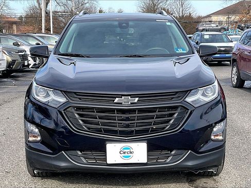 Used 2020 Chevrolet Equinox LT w/ Sport Edition image 3