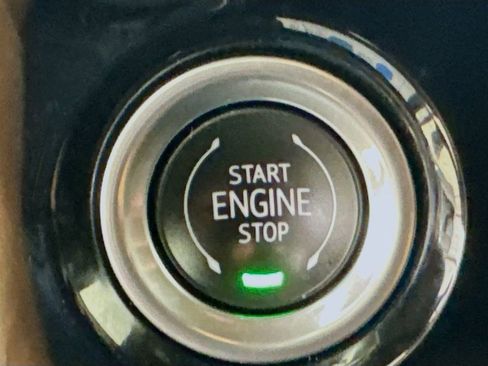 Used 2023 Chevrolet Silverado 1500 LT RWD image 20