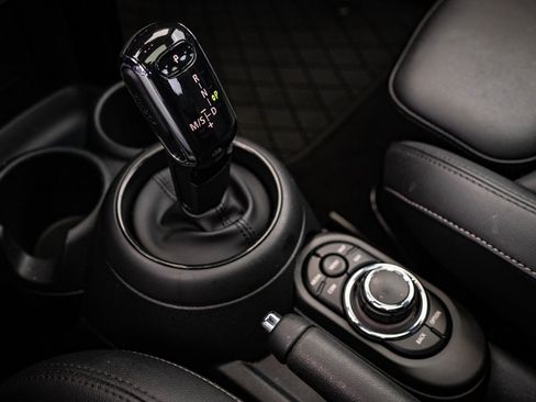 Used 2023 MINI Cooper S image 31