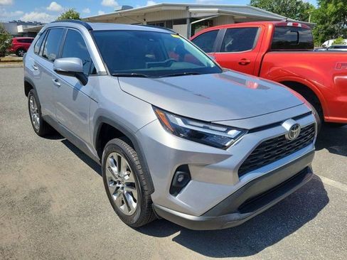 Used 2022 Toyota RAV4 XLE Premium FWD image 2