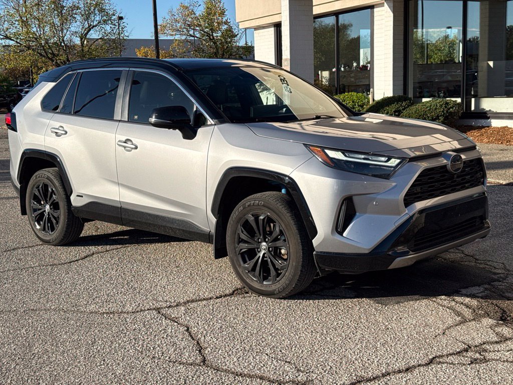 Used 2024 Toyota RAV4 XSE w/ Advanced Technology Package AWD/4WD image 19